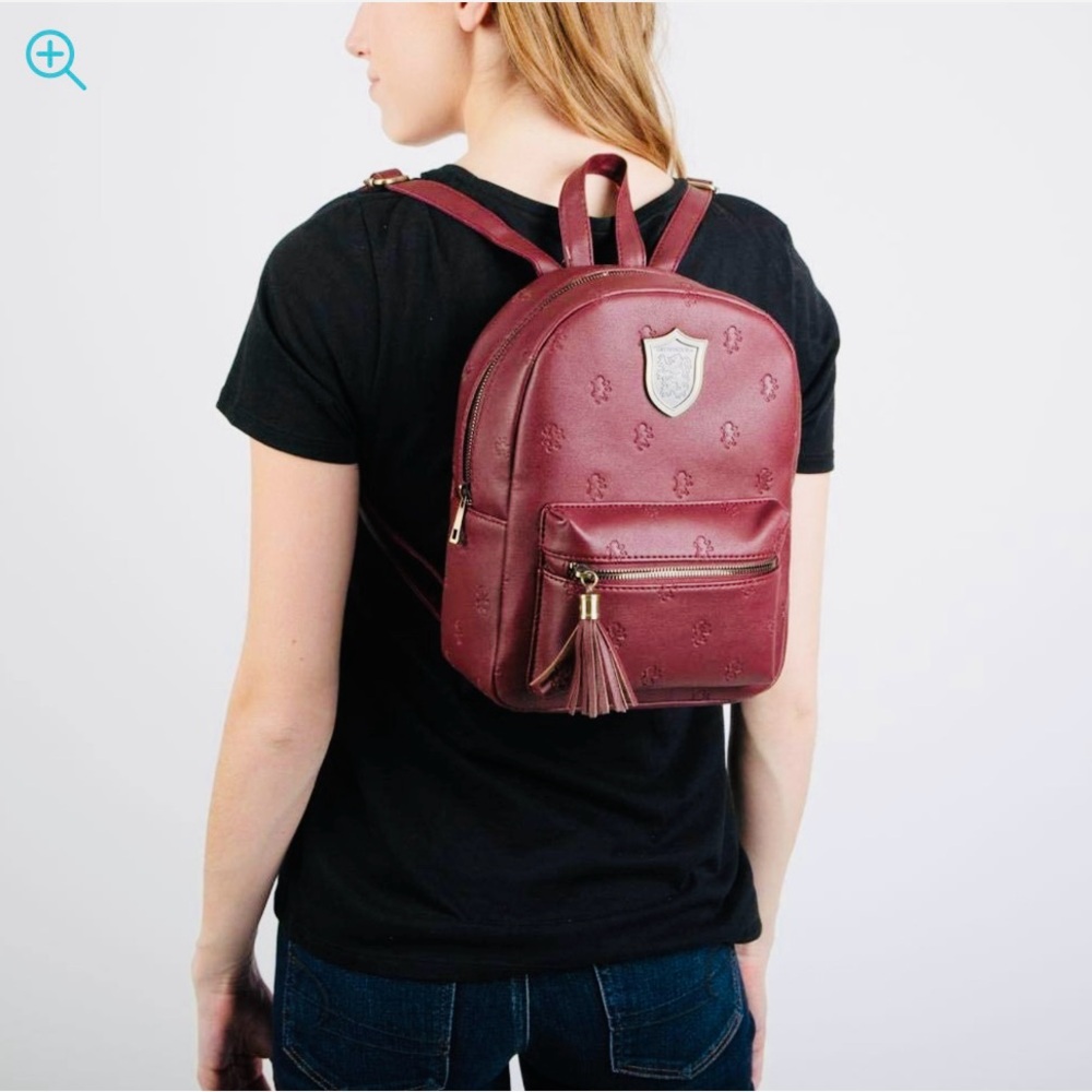 Harry Potter Embossed Gryffindor Maroon Backpack with Embossed Crest - Picture 9 of 11